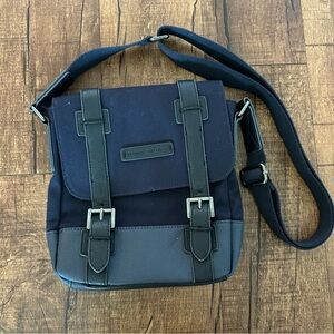 Tommy Hilfiger Blue Canvas/Leather & Brass Flap Adjustable Strap Messenger Bag